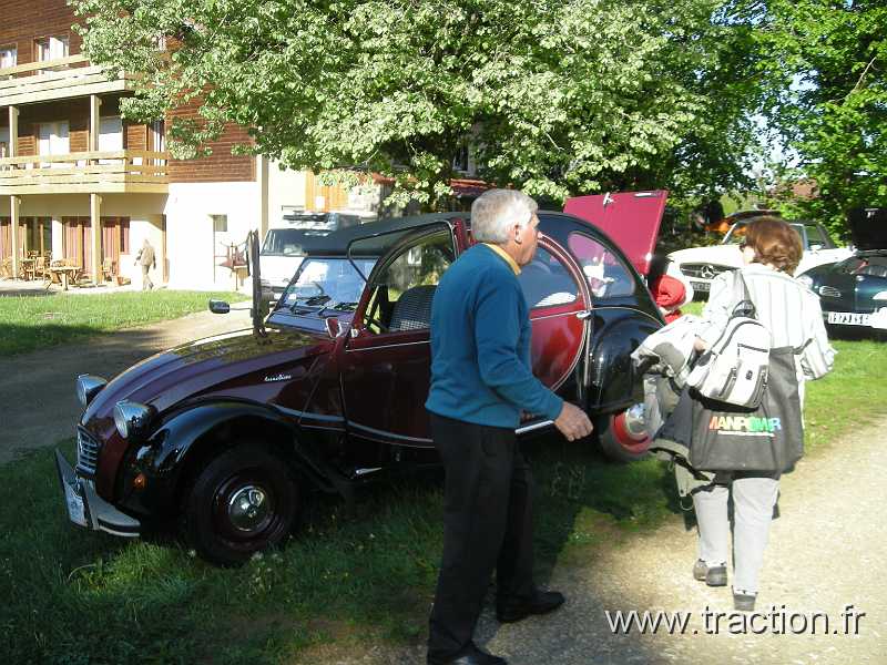 2011_CVAAM_35ans_9_Uxelles (3).JPG - 35 Ans du CVAAM, sortie dans le Doubs et le Jura, du 26 Avril au 1er Mai 2011, arrivée au village-club Les Crozats à Uxelles